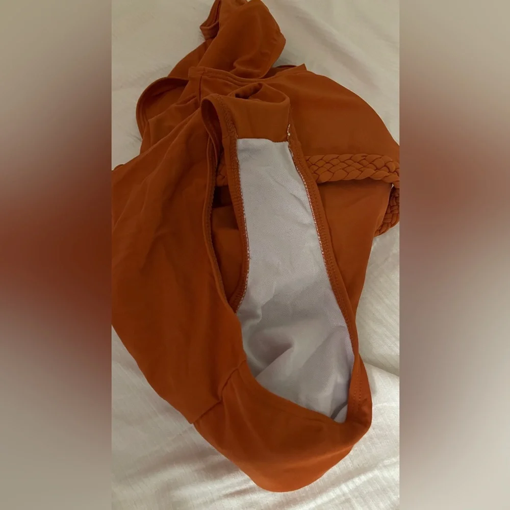ONE SHOULDER RUFFLE ONE PIECE ORANGE BODY / SWIM NEW!!!! M/L Never Worn! 🧡 - Picture 5 of 5